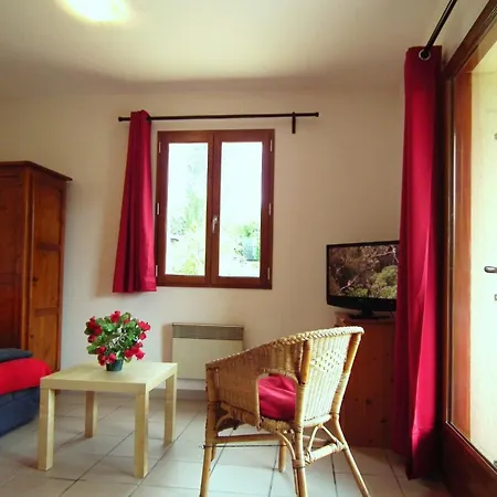 Domaene Mit Jacuzzi By Interhome